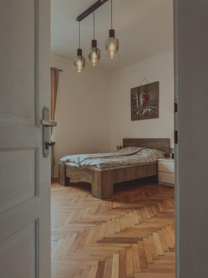 Pirc Apartment On Dunajska Street Ljubljana Buitenkant foto