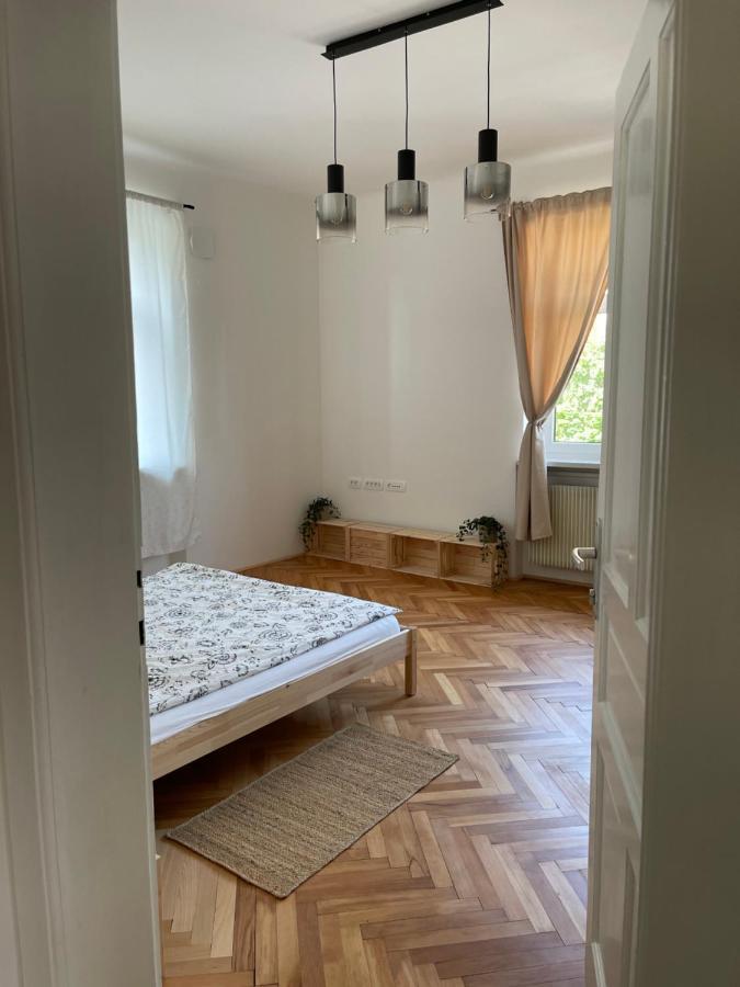 Pirc Apartment On Dunajska Street Ljubljana Buitenkant foto